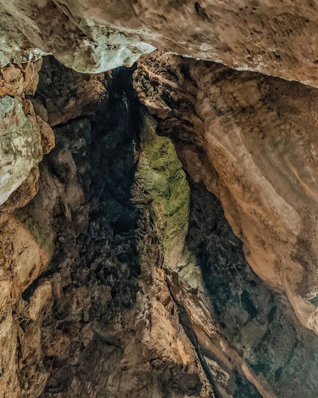 Khám phá vẻ huyền bí của hang động tương truyền là nơi Thạch Sanh cứu công chúa - Ảnh 6.