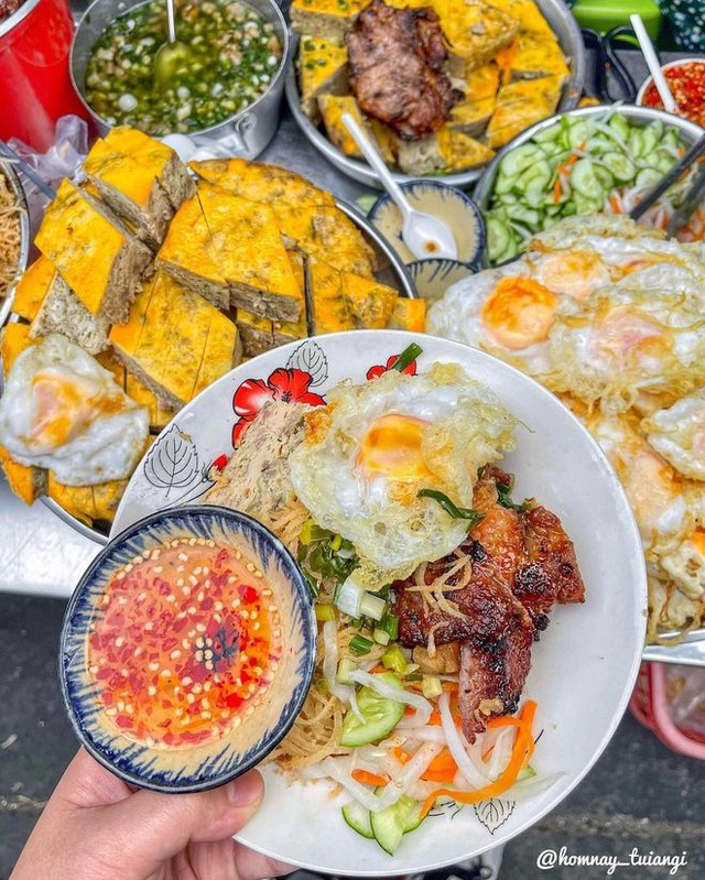 Vietnam has 8 dishes that are praised by foreign newspapers: All specialties to Western guests must be "addicted" - Photo 16.