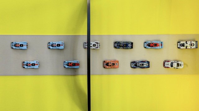 Nhân viên Porsche sưu tầm gần 1.000 mô hình xe, được thăng chức giám đốc - Ảnh 9.