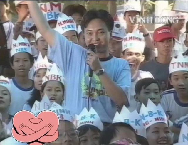Nhà báo Lưu Minh Vũ - gương mặt kỳ cực của VTV: Vốn kinh sợ đám đông, lần đầu làm MC bị cắt hình gần hết, cuộc sống riêng kín tiếng sau màn ảnh - Ảnh 2.
