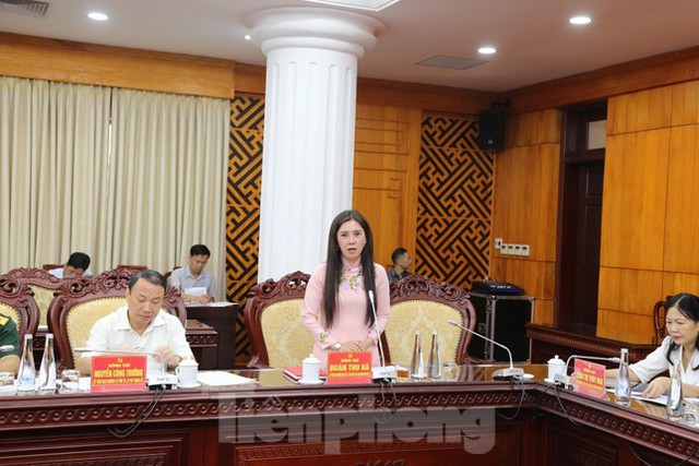  Công bố quyết định của Ban Bí thư về công tác cán bộ ở Lạng Sơn  - Ảnh 2.