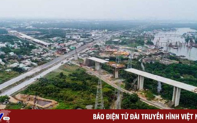 Phấn đấu cơ bản hoàn thành giải phóng mặt bằng cho Dự án xây dựng đường cao tốc Bến Lức - Long Thành trước ngày 30/8/2022 (ảnh: báo Chính phủ)