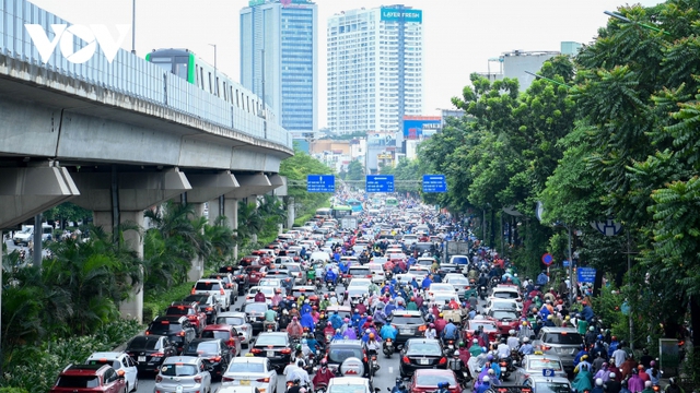 Giao thông trên đường Nguyễn Trãi hỗn loạn vào giờ cao điểm - Ảnh 31.