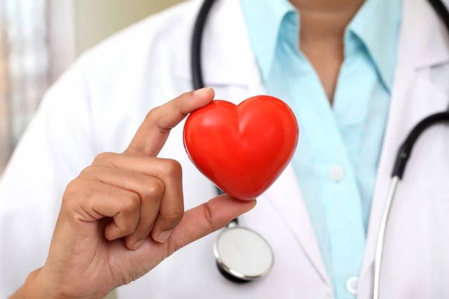 5 dấu hiệu cảnh báo bạn sắp bị một cơn đau tim tấn công - Ảnh 4.