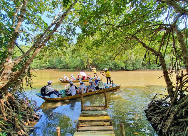  Đi biển vào dịp lễ 2/9 nhưng ngoài tham quan còn để trải nghiệm bắt ốc và chế biến tại chỗ cực kì lý thú - Ảnh 31.