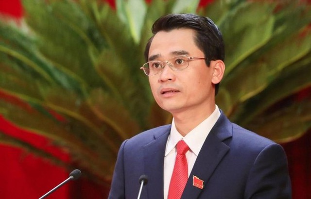 Kỷ luật cảnh cáo Phó Chủ tịch UBND tỉnh Quảng Ninh Phạm Văn Thành - Ảnh 1.