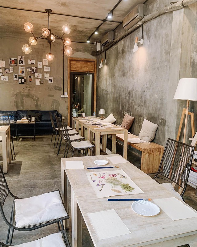 If you are bored of office space, here are 4 cafes to help you work effectively - Photo 16.