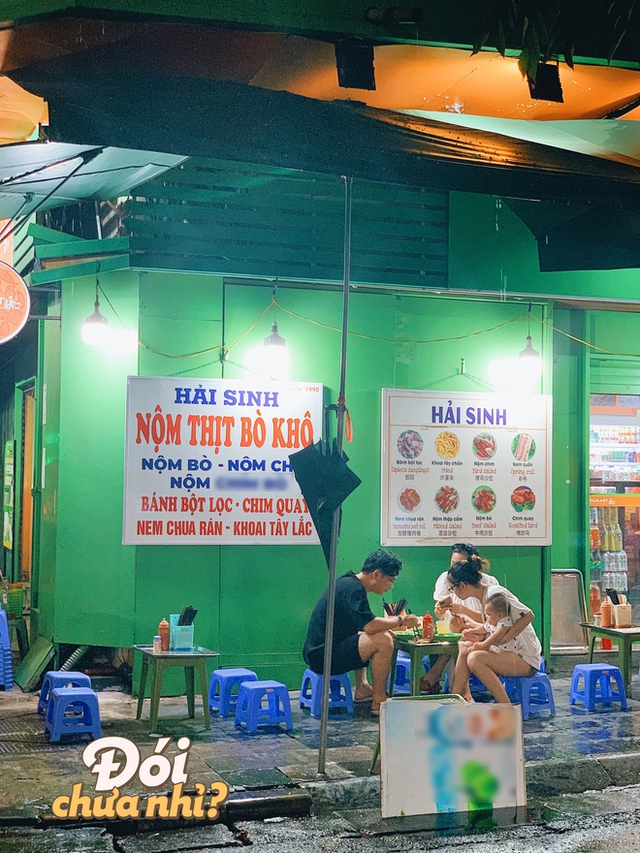 Đi ăn ở con phố ngắn nhất Hà Nội, thưởng thức đủ các món ăn vặt yêu thích của giới trẻ - Ảnh 16.