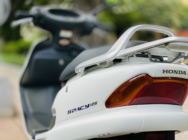 Honda Spacy 14 năm tuổi, chạy 6.000 km vẫn có giá hơn 100 triệu đồng - Ảnh 6.