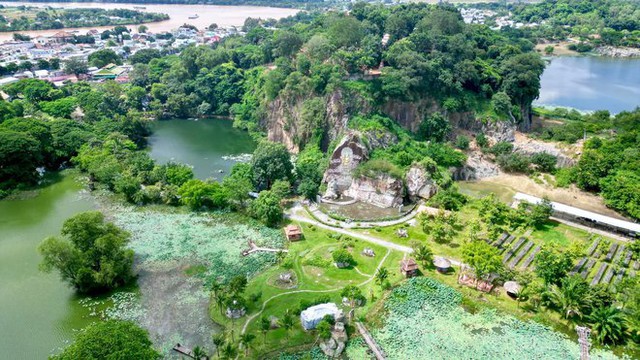 Mãn nhãn trước những cảnh đẹp được ví như “vịnh Hạ Long thu nhỏ” trên khắp đất nước - Ảnh 7.