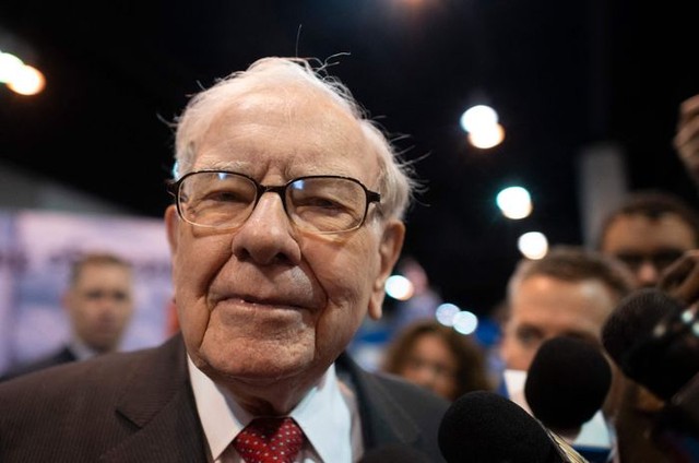 Tỷ phú Warren Buffett nhấn mạnh sai lầm lớn nhất mọi người thường mắc phải: Có tiền nhưng chưa biết dùng đúng cách - Ảnh 1.