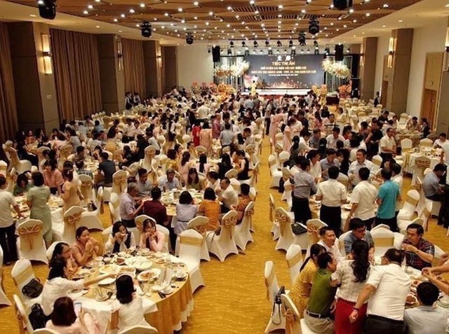  UBKT Tỉnh ủy Quảng Ninh vào cuộc xác minh những bữa tiệc chia tay Giám đốc CDC nghỉ hưu  - Ảnh 2.