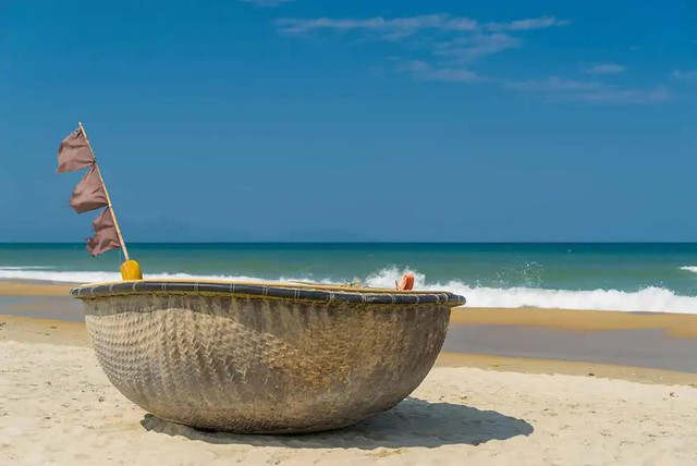 10 bãi biển đẹp nhất Việt Nam: 1 thành phố vinh dự sở hữu đến 3 cái tên trong danh sách  - Ảnh 3.