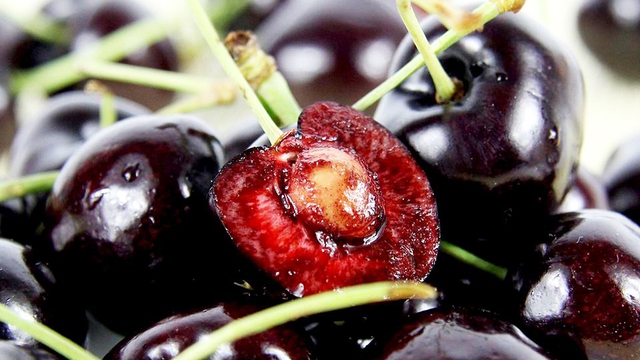 Lương y Bùi Đắc Sáng chỉ ra phần nguy hiểm của quả cherry cần lược bỏ khi ăn kẻo rước độc, hại sức khỏe - Ảnh 4.