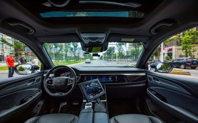 Baidu đặt chân vào "lịch sử" ngành taxi Trung Quốc với việc đưa vào vận hành robot chở người Baidu đặt chân vào "lịch sử" ngành taxi Trung Quốc với việc đưa vào vận hành robot chở người