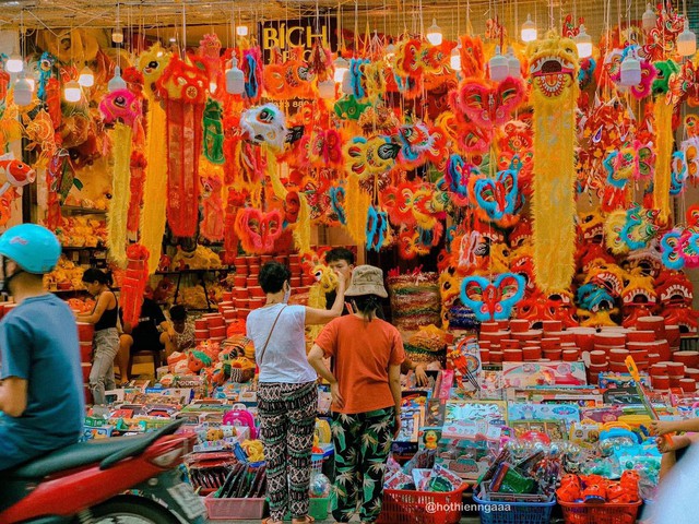 Trung thu nghe chuyện Hàng Mã xưa, con phố trăm tuổi chứng kiến mọi niềm vui, nỗi buồn của Hà Nội - Ảnh 23.