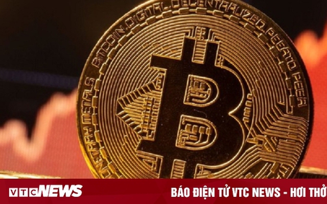 Bitcoin vượt mốc 22.000 USD nhưng xu hướng giảm giá chưa thực sự kết thúc.