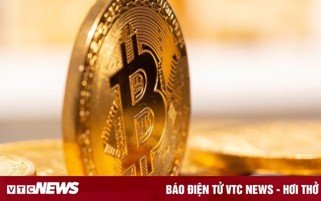 Bitcoin nhích tăng song dự báo sẽ gặp nhiều khó khăn thời gian tới.