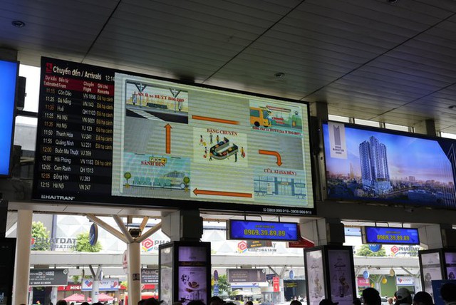 Bất ngờ với lượng hành khách ở sân bay Tân Sơn Nhất - Ảnh 5.