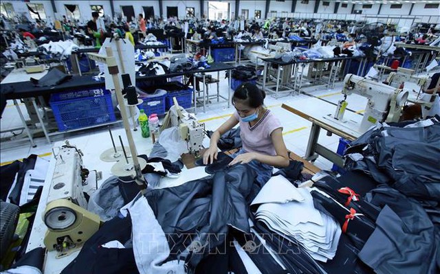 Có cơ sở để GDP tăng trưởng cao, kim ngạch xuất nhập khẩu vượt mốc 700 tỷ USD Có cơ sở để GDP tăng trưởng cao, kim ngạch xuất nhập khẩu vượt mốc 700 tỷ USD