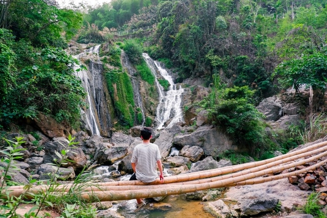 Quên lối về với cảnh non nước nên thơ tại thiên đường ít người biết ở Hòa Bình - Ảnh 5.