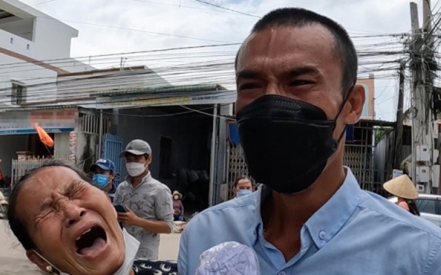 Vì sao người lao động rơi vào bẫy "việc nhẹ lương cao" ở Campuchia?
