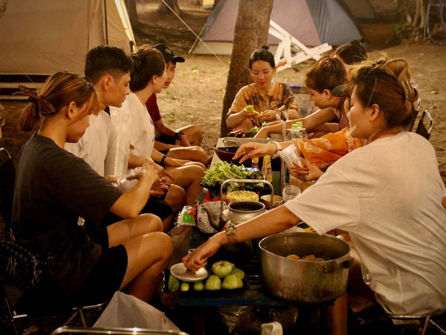 Khu cắm trại Cần Giờ nổi tiếng với dân TP.HCM vì có nhiều hoạt động vui chơi thư giãn - Ảnh 22.