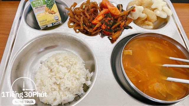 Nhân viên ở Hàn Quốc tiết lộ sự thật bữa cơm trưa tại công ty: Người ăn áp lực chẳng kém người nấu - Ảnh 12.