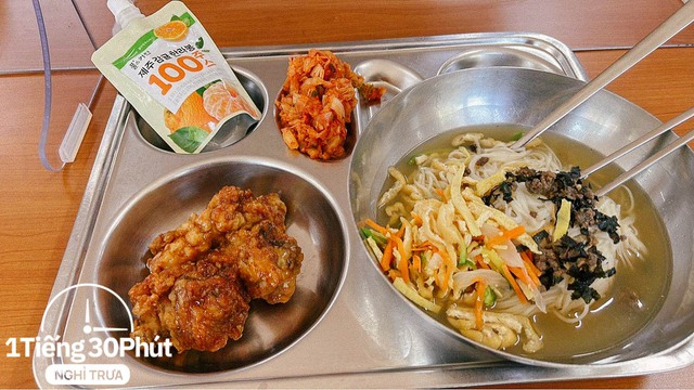 Nhân viên ở Hàn Quốc tiết lộ sự thật bữa cơm trưa tại công ty: Người ăn áp lực chẳng kém người nấu - Ảnh 16.