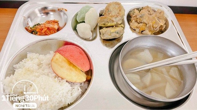 Nhân viên ở Hàn Quốc tiết lộ sự thật bữa cơm trưa tại công ty: Người ăn áp lực chẳng kém người nấu - Ảnh 18.