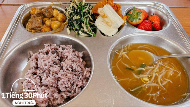 Nhân viên ở Hàn Quốc tiết lộ sự thật bữa cơm trưa tại công ty: Người ăn áp lực chẳng kém người nấu - Ảnh 10.