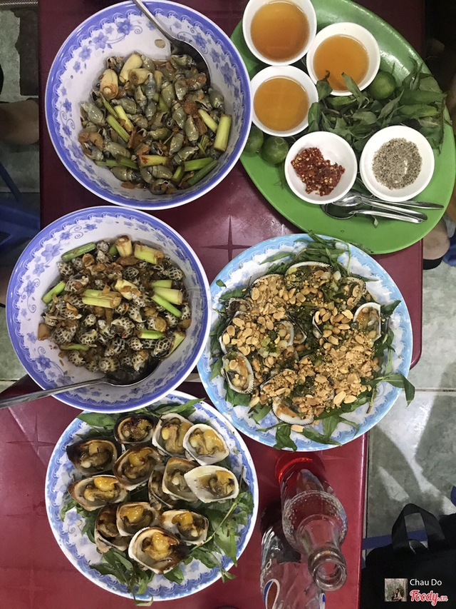 5 snail shops in Ho Chi Minh City have divine weapons that make people come to eat crowded - Photo 19.