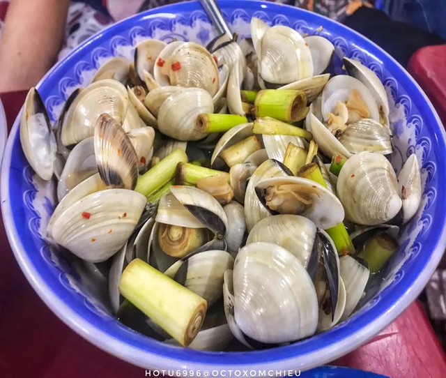 5 snail shops in Ho Chi Minh City have divine weapons that make people come to eat crowded - Photo 17.