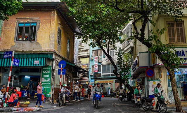 Cổng Đục, Nhà Hỏa và hàng loạt tên phố độc đáo ở Hà Nội - Ảnh 9.