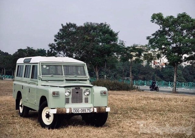 Xế cổ Land Rover của dân chơi Hà thành - Ảnh 5.