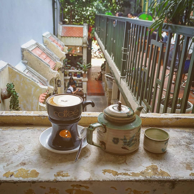 Muốn thử cà phê trứng nhưng chưa có dịp đến Hà Nội thì ghé ngay 4 quán này tại TP.HCM - Ảnh 2.