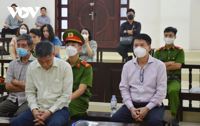 Xét xử phúc thẩm cựu Thứ trưởng Bộ Y tế - Trương Quốc Cường - Ảnh 1.