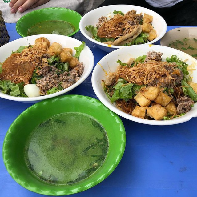  3 khu chợ ẩm thực hấp dẫn ở Hà Nội, nghe tên thôi là đã biết đến đó nên ăn gì - Ảnh 11.
