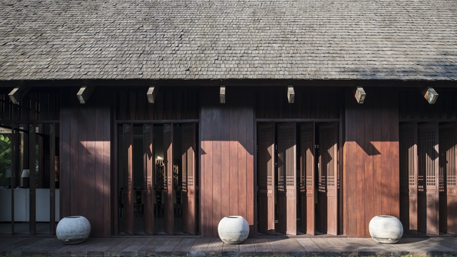 Khu biệt thự gỗ lưu giữ nét truyền thống giữa đời sống hiện đại - Ảnh 5.