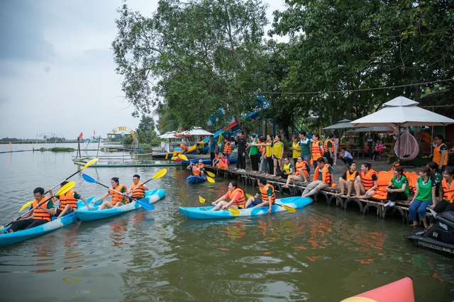 Dispel stress with 5 Western-style eco-tourism areas "next to the wall" of Ho Chi Minh City - Photo 4.