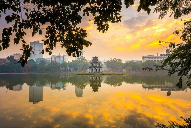 10 most beautiful lakes in Vietnam: There is a place called Ha Long Bay of the Central Highlands - Photo 5.