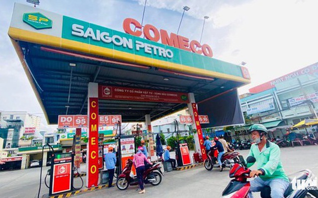 Cây xăng của Saigon Petro đối diện với nguy cơ đóng cửa vì bị rút giấy phép - Ảnh: Q.ĐỊNH