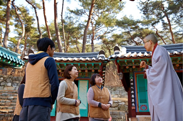 Đưa du khách vào chùa tu: Mô hình du lịch gây sốt ở Hàn Quốc - Ảnh 7.