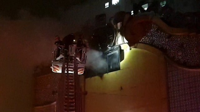 Hình ảnh cháy khủng khiếp tại karaoke ở Bình Dương, 12 người chết - Ảnh 8.