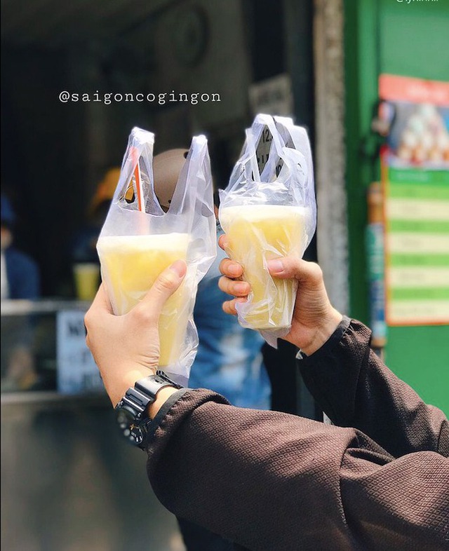 4 shops selling water for more than a decade in Ho Chi Minh City: Still keeping the same taste, customers wait in long queues to buy - Photo 6.