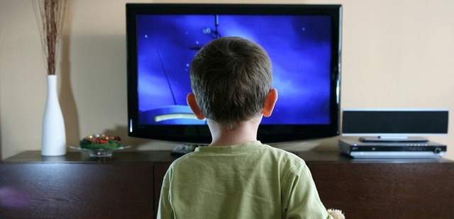 Nghiên cứu của ĐH Harvard: Trẻ hay xem TV và không xem TV có sự khác biệt rất lớn khi lớn lên, cha mẹ nên lưu ý - Ảnh 2.