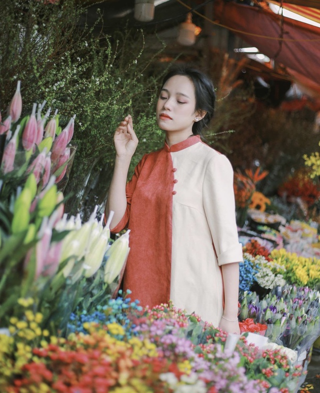  Những toạ độ chụp áo dài Tết siêu đẹp ở Hà Nội để có bộ ảnh rực rỡ đón mừng năm mới đến - Ảnh 18.