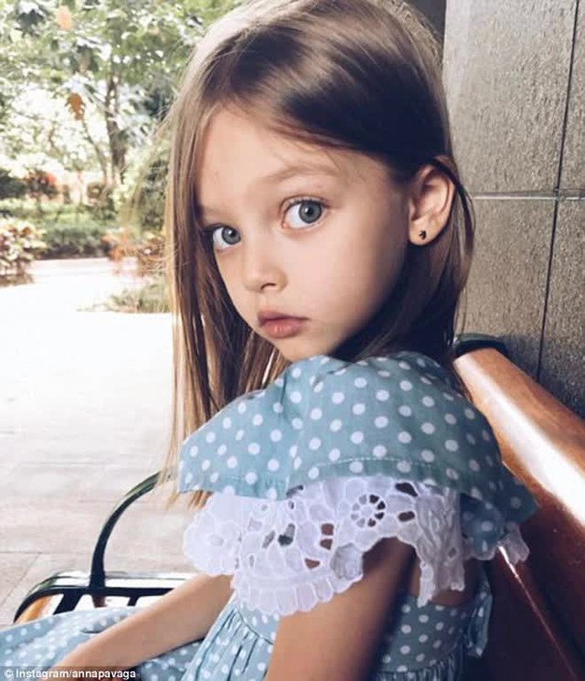 3 tuổi đã được gọi là bé gái xinh đẹp nhất hành tinh, cuộc sống và diện mạo hiện tại của “thiên thần nước Nga” bây giờ ra sao? - Ảnh 2.
