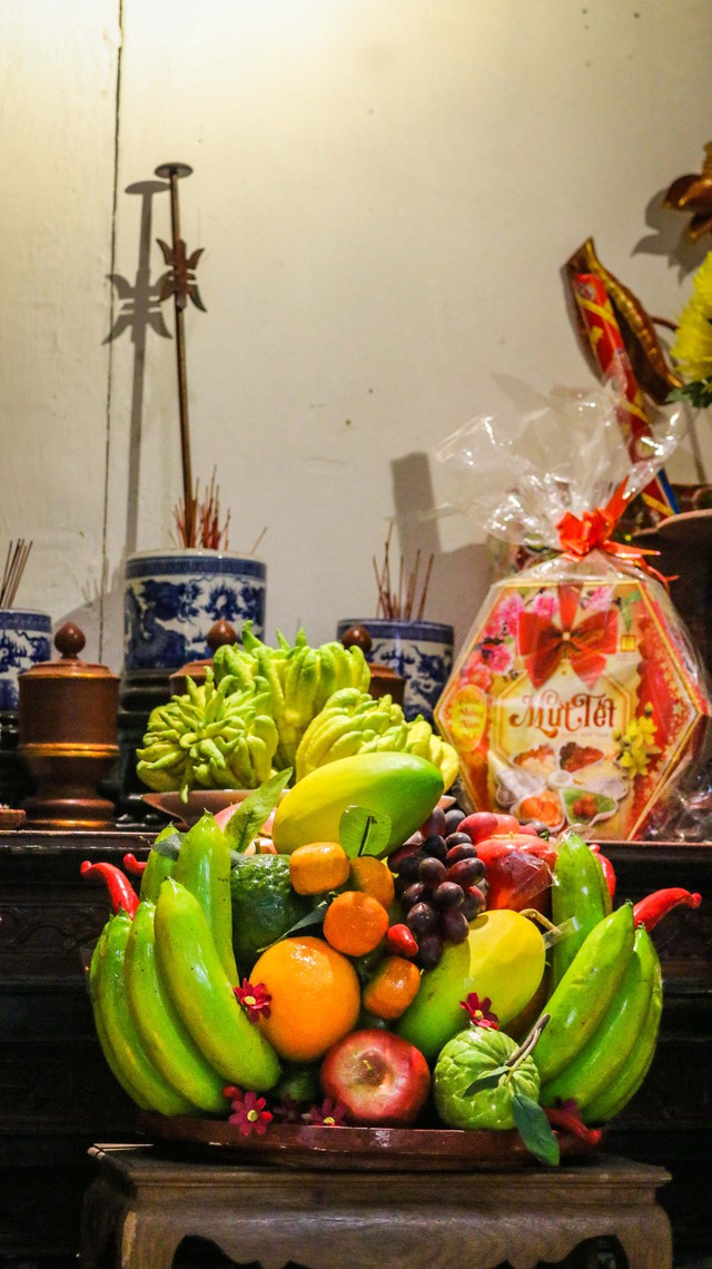 The Imperial Citadel of Thang Long recreates the worship tables and series of experiences towards the old Tet, many young families come to learn to display at home - Photo 18.