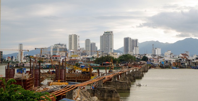 Tỉnh có đường bờ biển dài nhất Việt Nam tăng trưởng GRDP cao nhất cả nước năm 2022 - Ảnh 9.